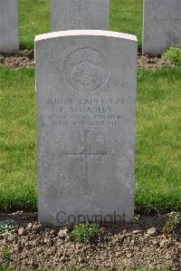 Birr Cross Roads Cemetery - Broadley, F