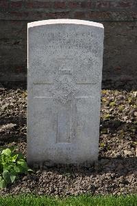 Birr Cross Roads Cemetery - Brown, H