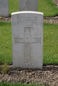 Birr Cross Roads Cemetery - Burdett, F