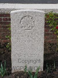 Birr Cross Roads Cemetery - Braithwaite, Sydney Thomas