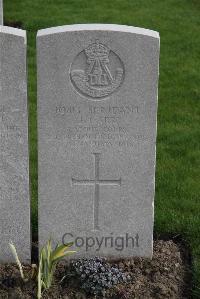 Birr Cross Roads Cemetery - Carr, J