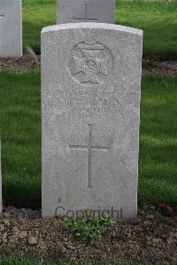 Birr Cross Roads Cemetery - Embleton, B J