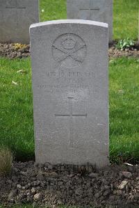 Birr Cross Roads Cemetery - Fearn, Arthur