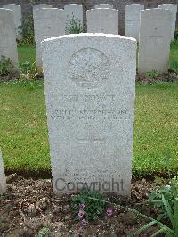 Birr Cross Roads Cemetery - Flynn, Charles