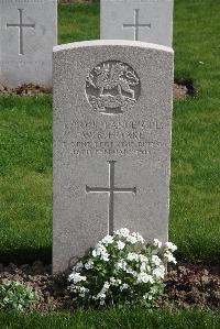 Birr Cross Roads Cemetery - Hoare, W R