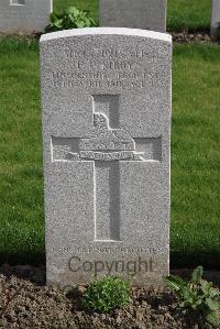 Birr Cross Roads Cemetery - Kirby, E C