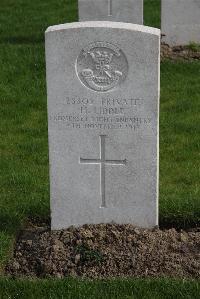 Birr Cross Roads Cemetery - Liddle, H