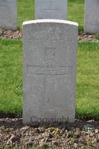 Birr Cross Roads Cemetery - Miller, W