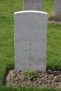 Birr Cross Roads Cemetery - Nichol, John George