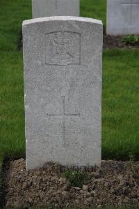 Birr Cross Roads Cemetery - Pearce, F