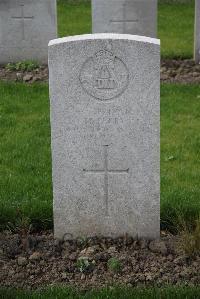 Birr Cross Roads Cemetery - Perry, M