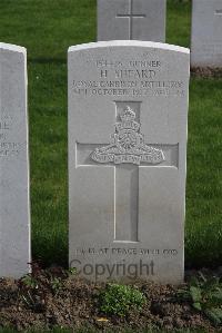 Birr Cross Roads Cemetery - Sheard, Harry