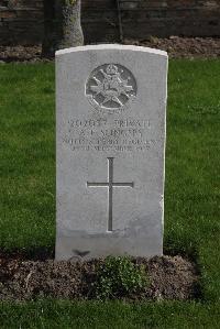 Birr Cross Roads Cemetery - Slingsby, A E