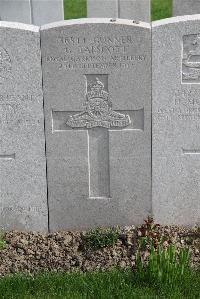 Birr Cross Roads Cemetery - Tapscott, G