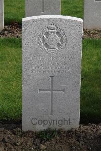 Birr Cross Roads Cemetery - Walker, J