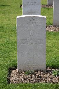 Birr Cross Roads Cemetery - Webb, David