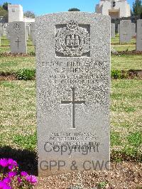 Jerusalem War Cemetery - Henry, George Cecil