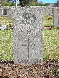 Jerusalem War Cemetery - Hensley, R