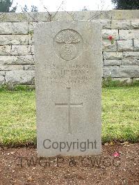 Jerusalem War Cemetery - Hipgrave, E G