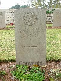 Jerusalem War Cemetery - Hoffman, F W