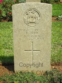 Jerusalem War Cemetery - Jeffs, F