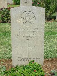 Jerusalem War Cemetery - Johnston, R