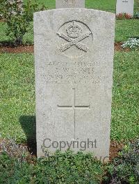 Jerusalem War Cemetery - Jones, George William