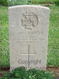 Jerusalem War Cemetery - King, H E