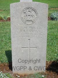 Jerusalem War Cemetery - Knox, L F J