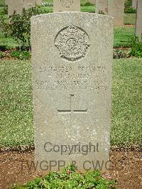 Jerusalem War Cemetery - MacLullich, Alexander