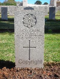 Jerusalem War Cemetery - McLeod, H