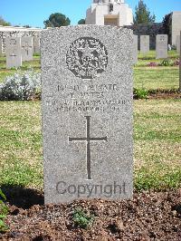 Jerusalem War Cemetery - Myers, E