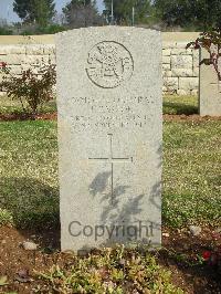 Jerusalem War Cemetery - Pascoe, H