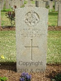 Jerusalem War Cemetery - Peters, G A