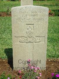 Jerusalem War Cemetery - Rimmer, J