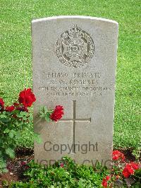 Jerusalem War Cemetery - Roberts, R W