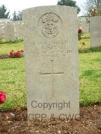 Jerusalem War Cemetery - Sherratt, G