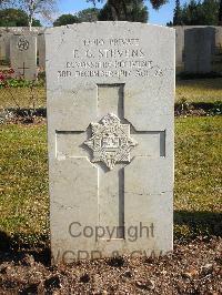 Jerusalem War Cemetery - Stevens, Frederick George