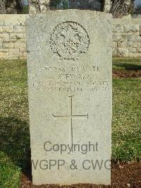 Jerusalem War Cemetery - Stewart, J H