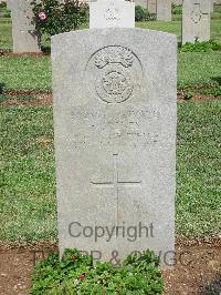 Jerusalem War Cemetery - Stones, F