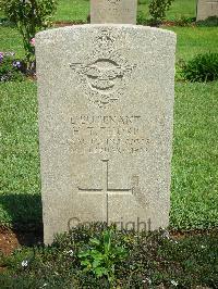 Jerusalem War Cemetery - Thorp, H T