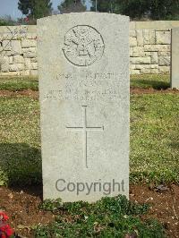 Jerusalem War Cemetery - Trays, Walter