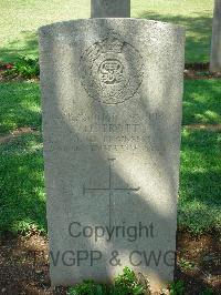 Jerusalem War Cemetery - Trott, Henry