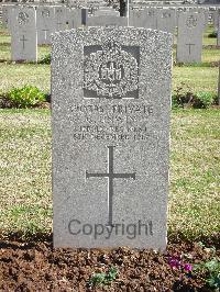 Jerusalem War Cemetery - Unwin, G