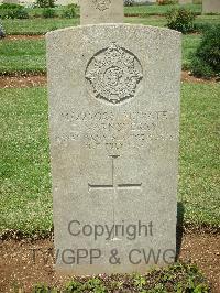 Jerusalem War Cemetery - Varnsverry, E