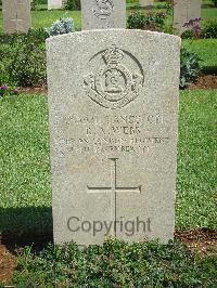 Jerusalem War Cemetery - Webb, R A