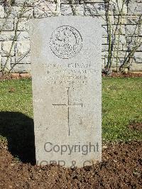 Jerusalem War Cemetery - Whitwam, F