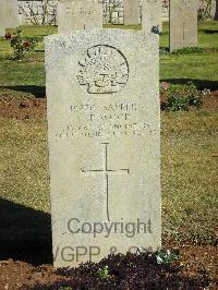 Jerusalem War Cemetery - Wood, Harold Edward