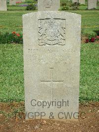 Jerusalem War Cemetery - Yates, G F