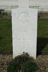 Rue-Du-Bois Military Cemetery&#44; Fleurbaix - Warren, Arthur